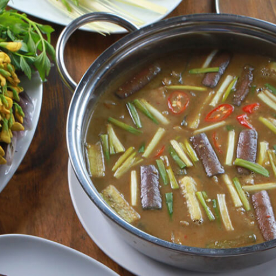 Lẩu mắm